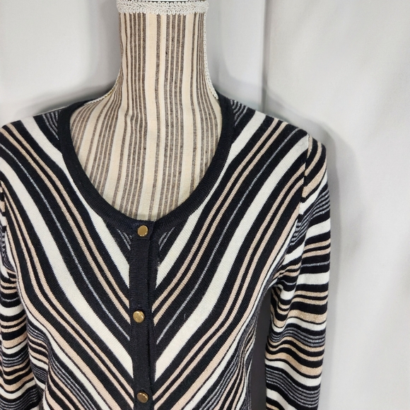 7th Avenue NWOT Black Tan White Grey Sparkly Asymmetrical Stripe Cardigan Medium - Picture 3 of 11